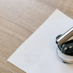 Embosser matrimonio retrò