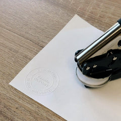 Embosser indirizzo rotondo minimalista