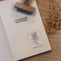 Timbro ex libris rosa incorniciata