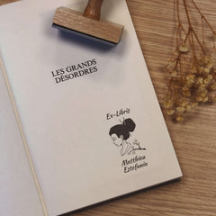 Timbro ex libris giapponese di profilo