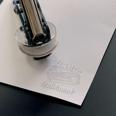 Ex libris pila di libri